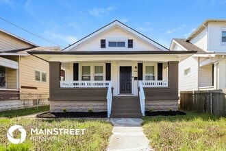 Building Photo - 3732 River Park Dr