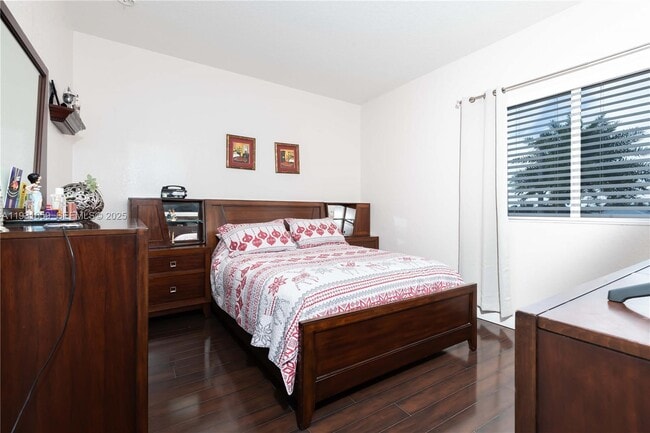 Building Photo - 18361 SW 154th Ave