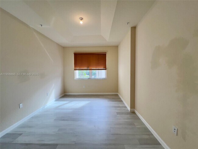 Building Photo - 11501 NW 89th St