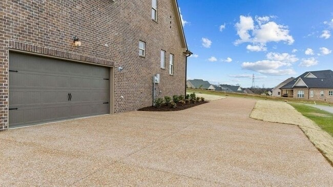 Building Photo - 1111 Joe Martin Ln