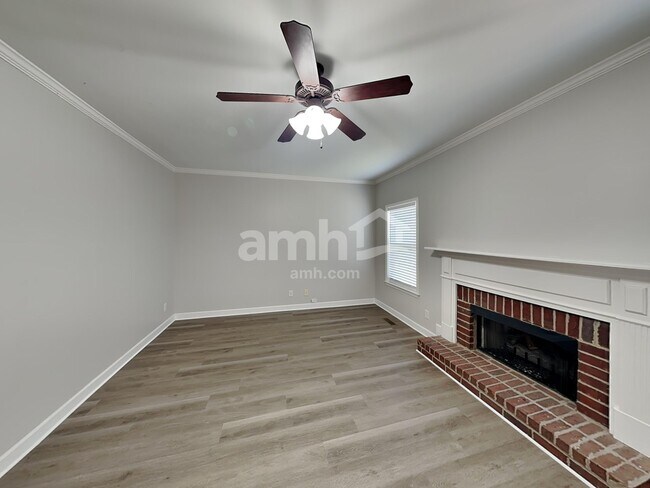 Building Photo - 3035 Romain Trail