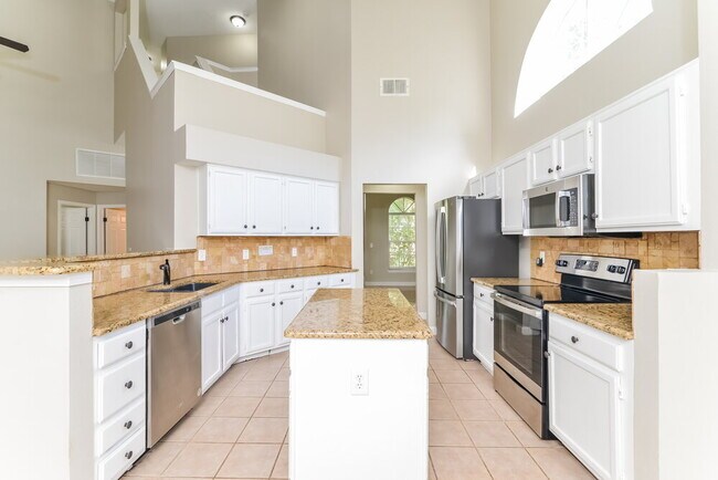 Building Photo - 1968 Downs Ct