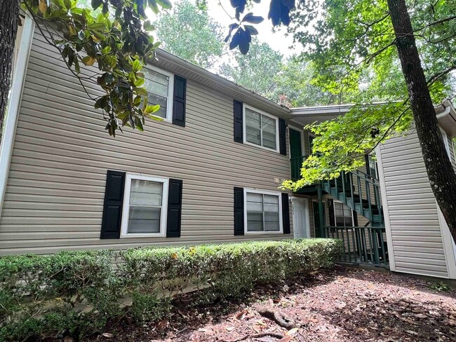 Building Photo - 2985 Woodrich Dr