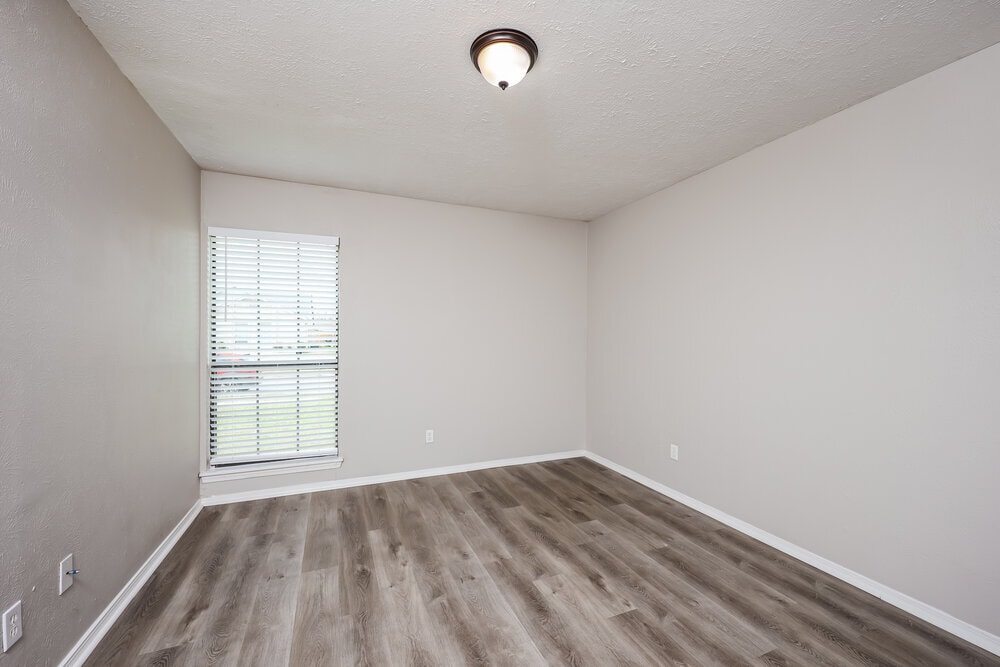 Building Photo - 5322 Brookport Dr