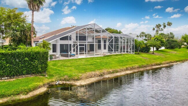 Building Photo - 11180 Isle Brook Ct