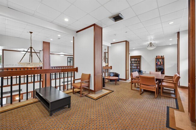 Building Photo - 2851 NE 183rd St