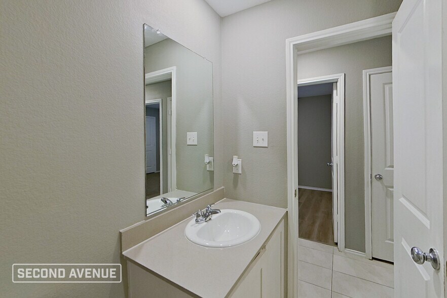 Building Photo - 8719 Cottage Crk Dr