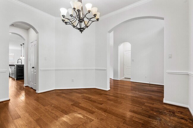 Building Photo - 8102 Little Scarlet St