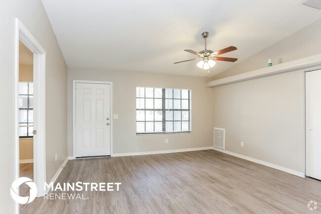 Building Photo - 1711 42nd St S