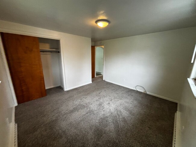 Building Photo - Private Apartment with Two Stall garage