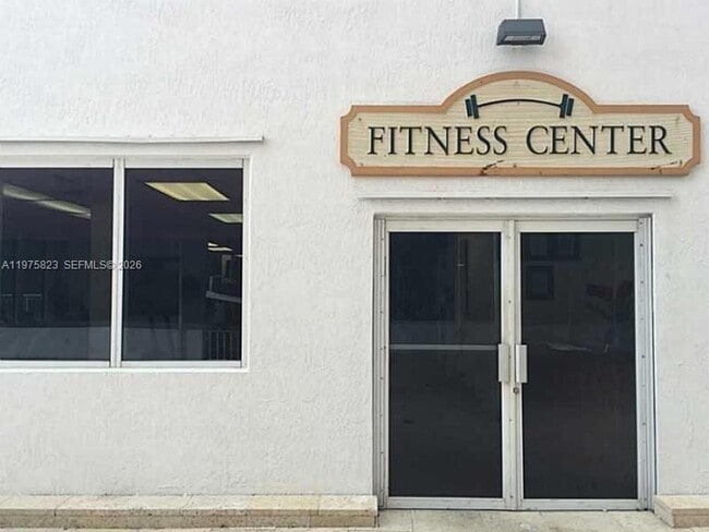 Building Photo - 19201 Collins Ave