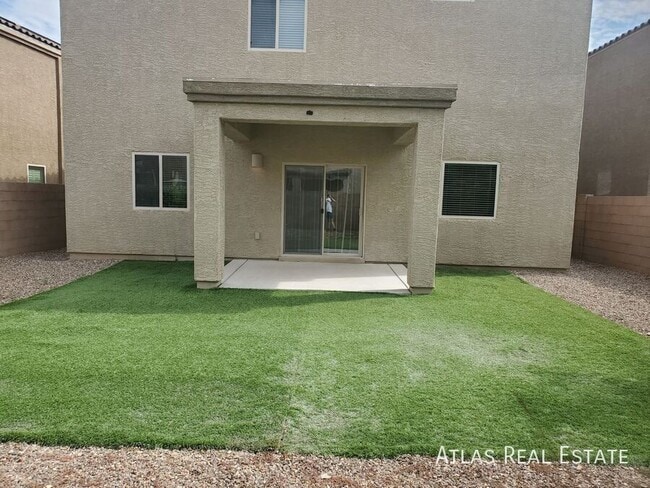 Building Photo - 12102 E Metz Dr