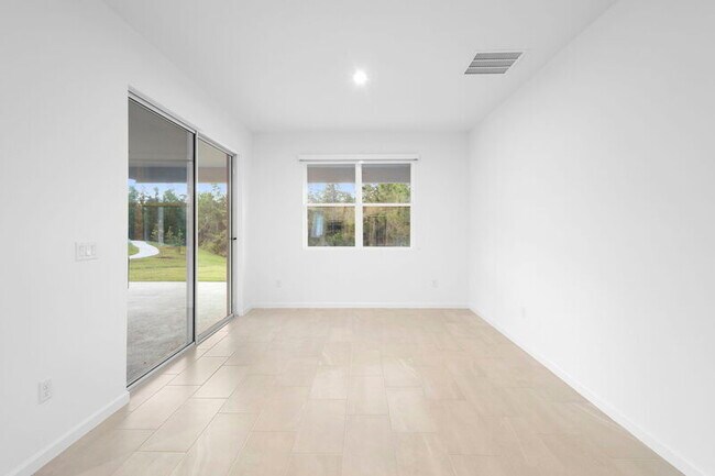 Building Photo - 13053 Pergola Ave
