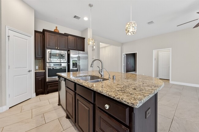 Building Photo - 18011 Begbie Path