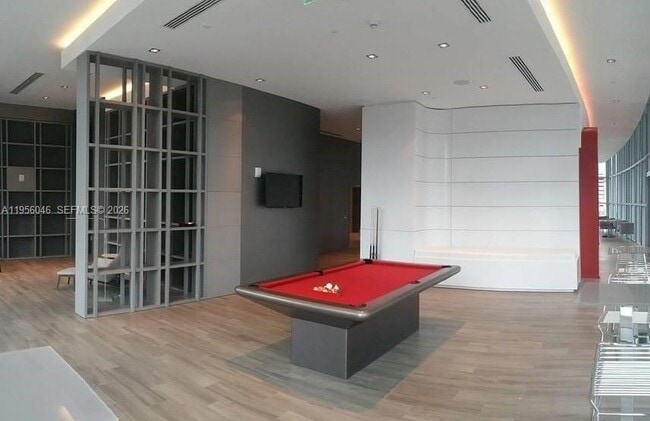 Building Photo - 1100 S Miami Ave