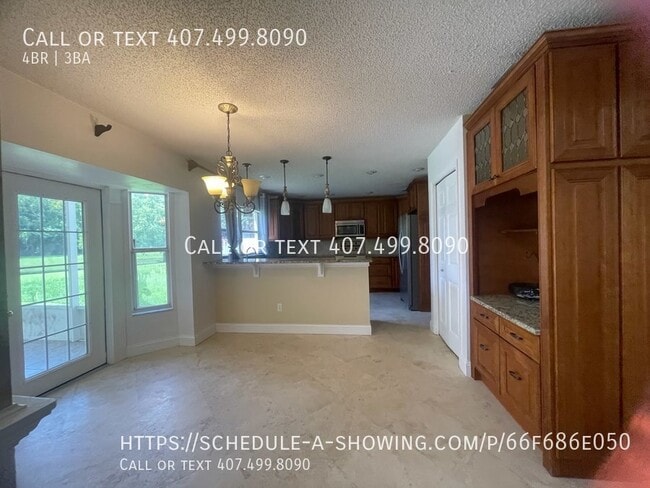 Building Photo - 13400 Splash Ct