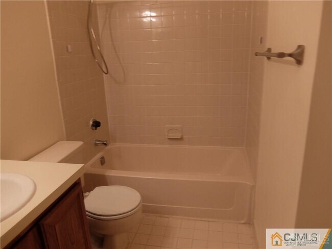 Building Photo - 4906 Ravens Crest Dr