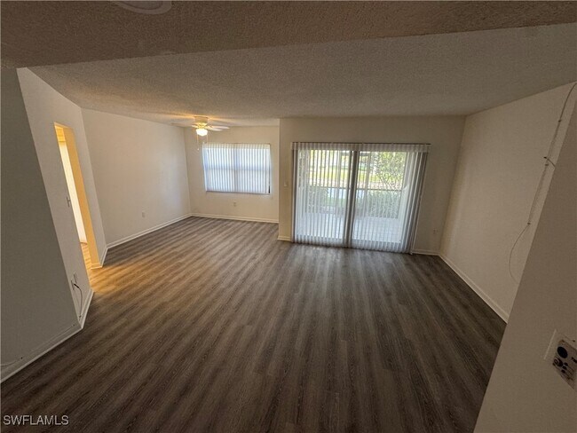 Building Photo - 1516 Mainsail Dr