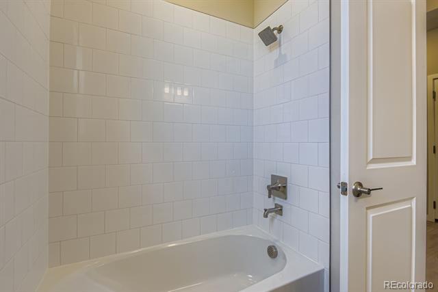 Building Photo - 13725 Daffodil Point