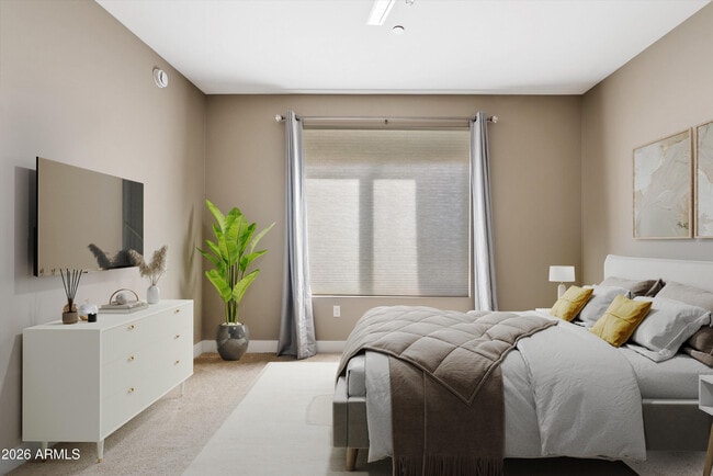 Building Photo - 4805 N Woodmere Fairway