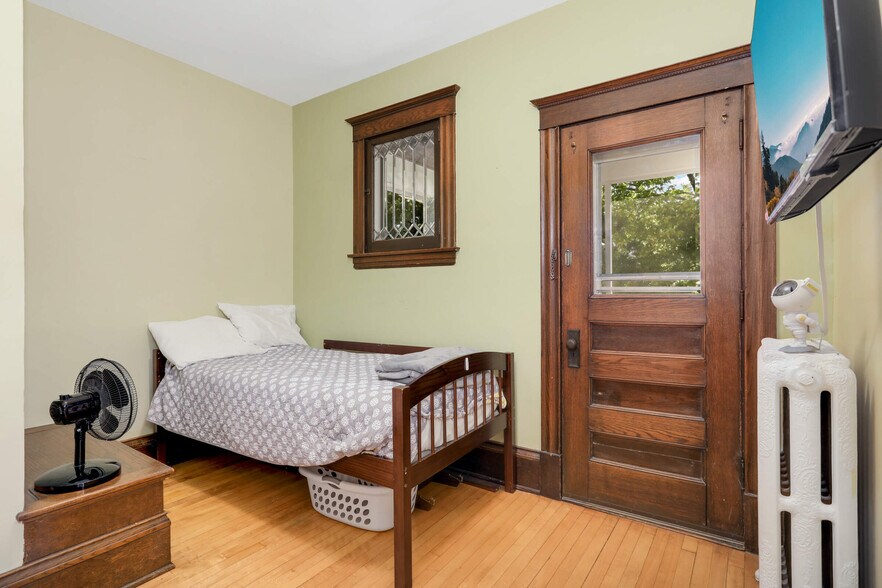 bedroom 3/office/den - 2220 26th Ave S