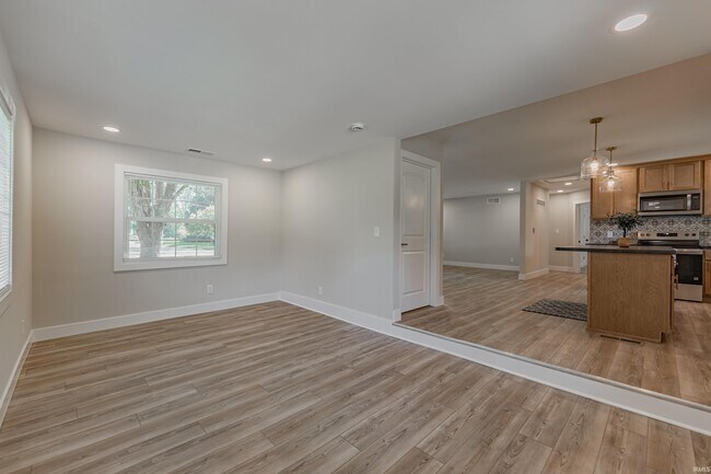 Building Photo - 1401 Fuquay Rd