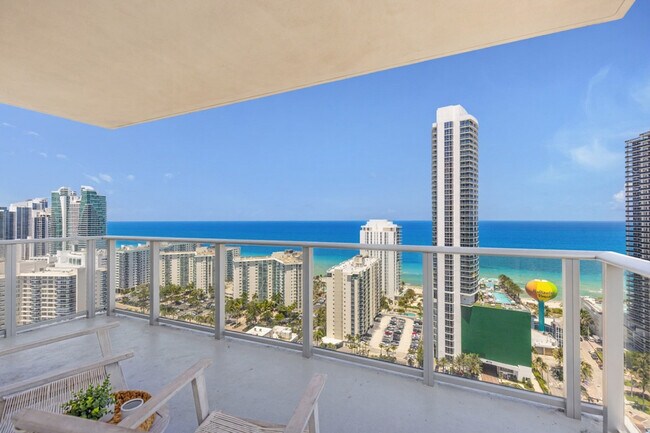 Building Photo - 4112 Jimmy Buffett Mem Hwy