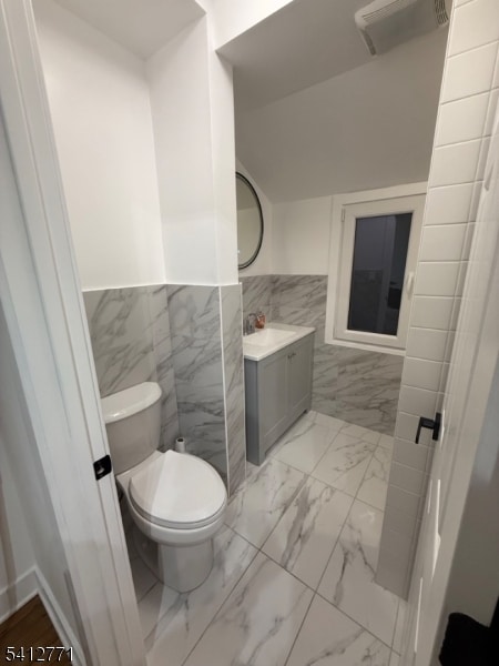 Building Photo - 52 Bartholdi Ave