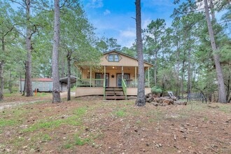 Building Photo - 928 Moccasin Trail