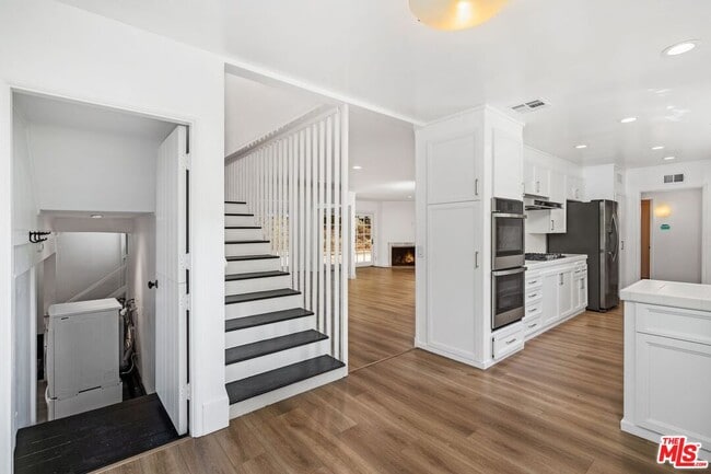 Building Photo - 16849 Adlon Rd