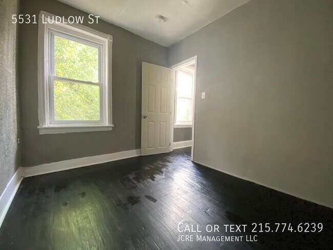 Building Photo - 5531 Ludlow St