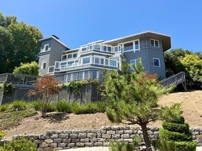 Building Photo - PANORAMIC BAY VIEW ESTATE IN PRESTIGIOUS TIBURON