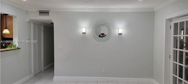 Building Photo - 10835 SW 41st Terrace