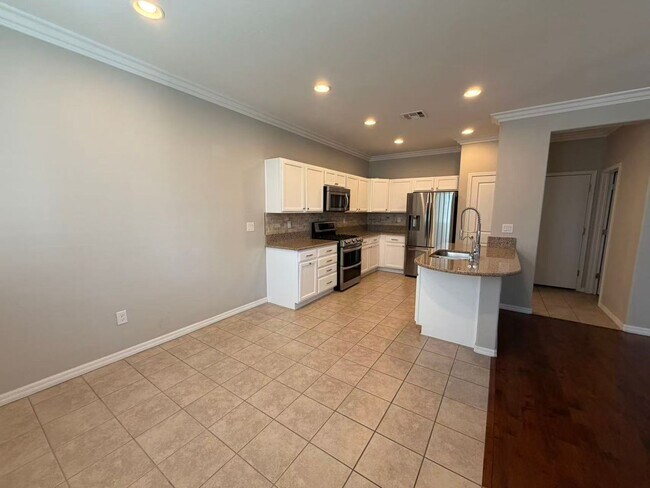 Building Photo - 11241 Lompoc Ct