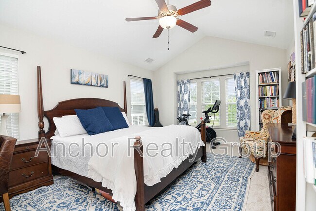 Building Photo - 5025 Shell Cove Ln