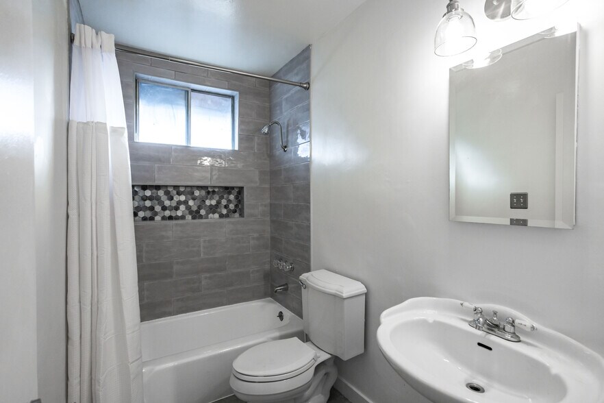 Bathroom - 5175 Topanga Canyon Blvd
