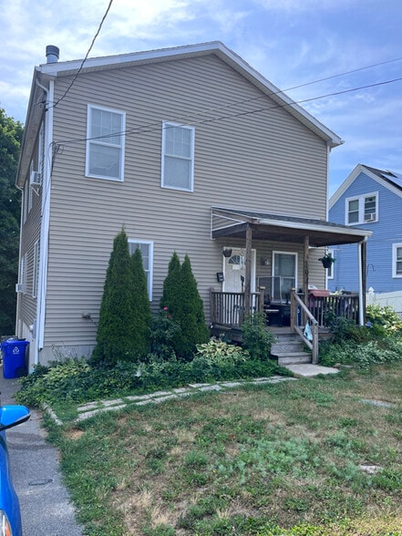 Primary Photo - 194 Clare Ave
