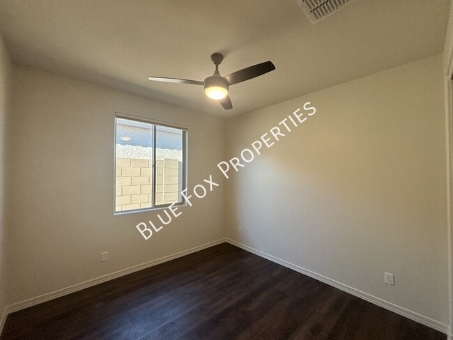 Building Photo - 8454 N Lone Ranger Rd