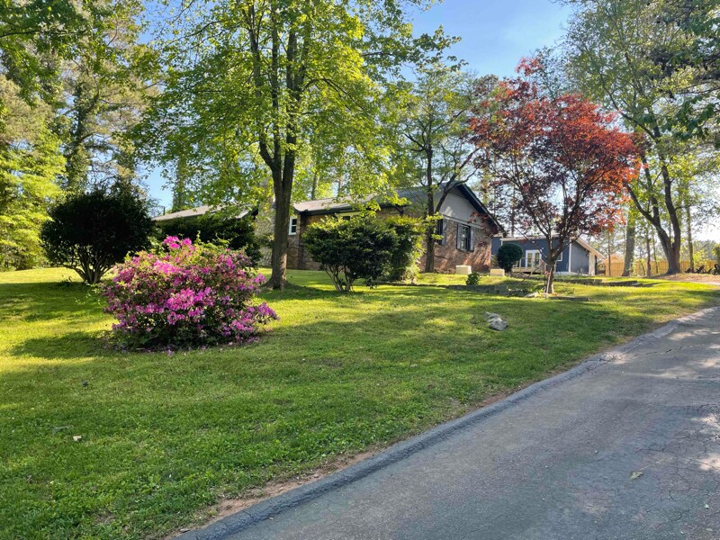 Building Photo - 5112 Miller Rd SW