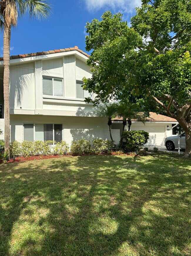 Primary Photo - 3069 NW 27th Terrace