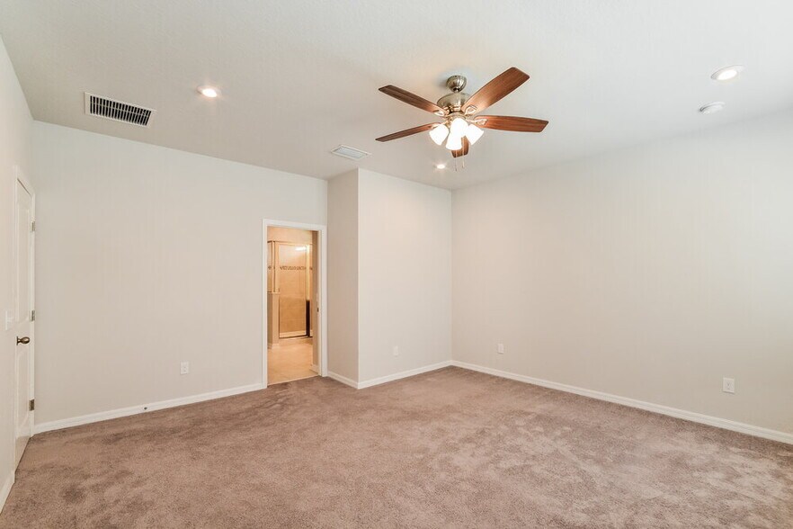 Building Photo - 4620 Tampico Wy