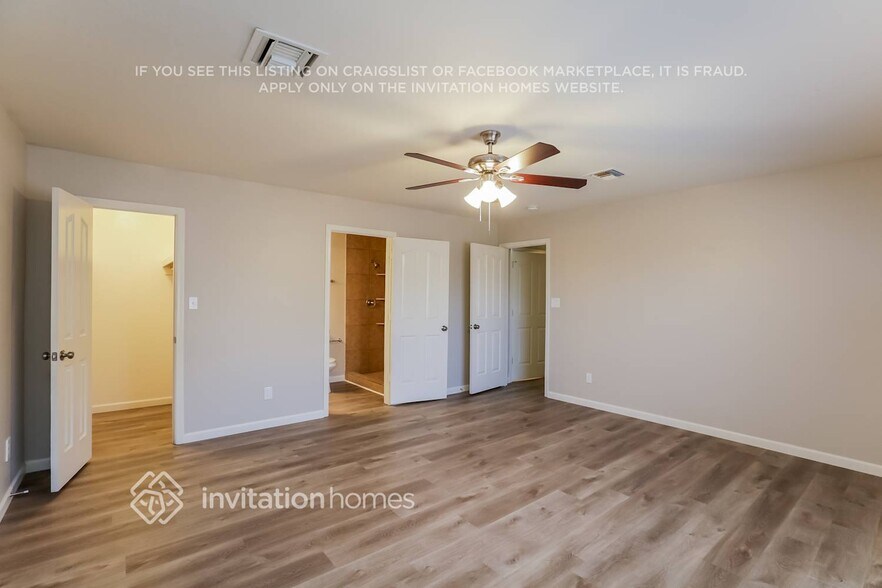 Building Photo - 818 E Ardmore Rd