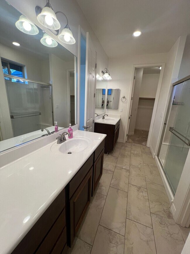 Building Photo - (LEASE PENDING) Presidio in the Pines - $3,125 - 3 Bed/2.5 Bath House with A/C
