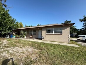 Building Photo - 5436 Tenth Ave