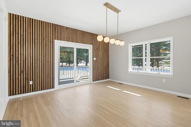 Building Photo - 13835 Burntwoods Rd