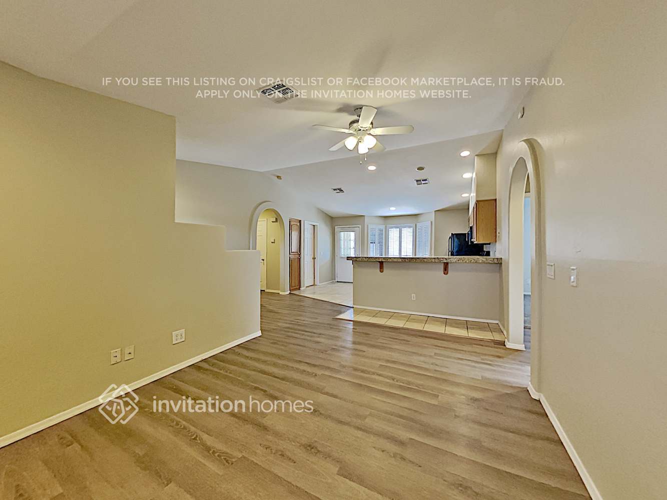 Building Photo - 3001 E Danbury Rd