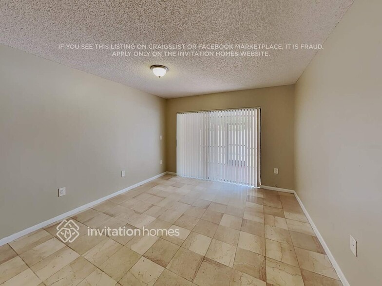 Building Photo - 8662 SW 154th Cir Pl