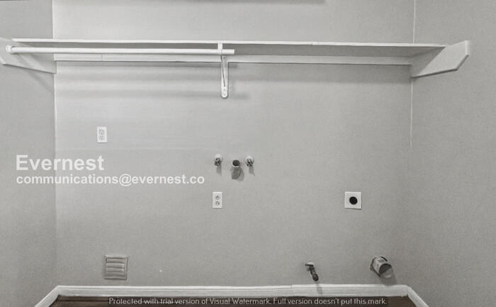 Building Photo - 14142 Burke Forest Dr