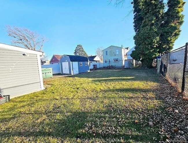 Building Photo - 9 Tillie St