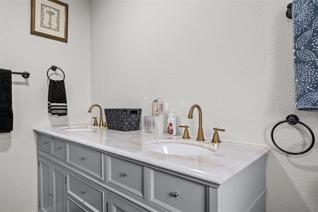 Building Photo - 2316 Watchill Dr